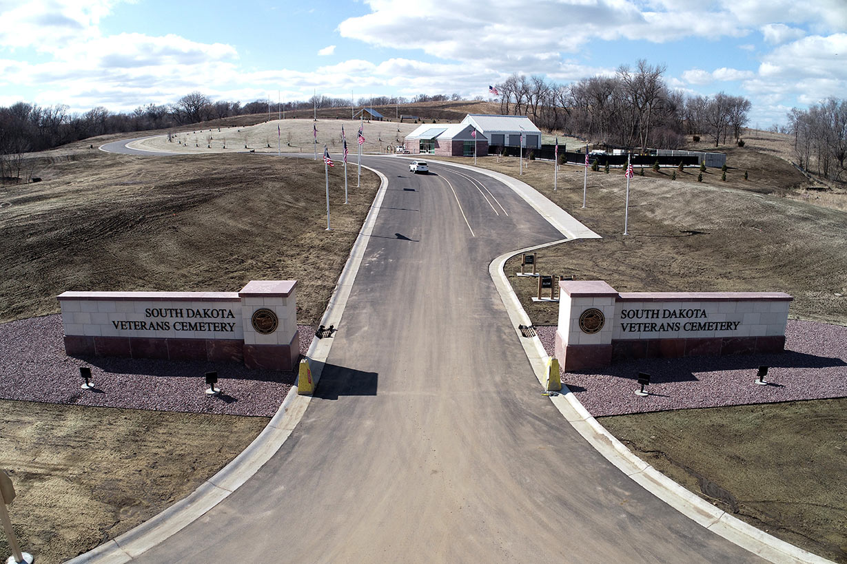 SD State Veterans Cemetery - Entrance