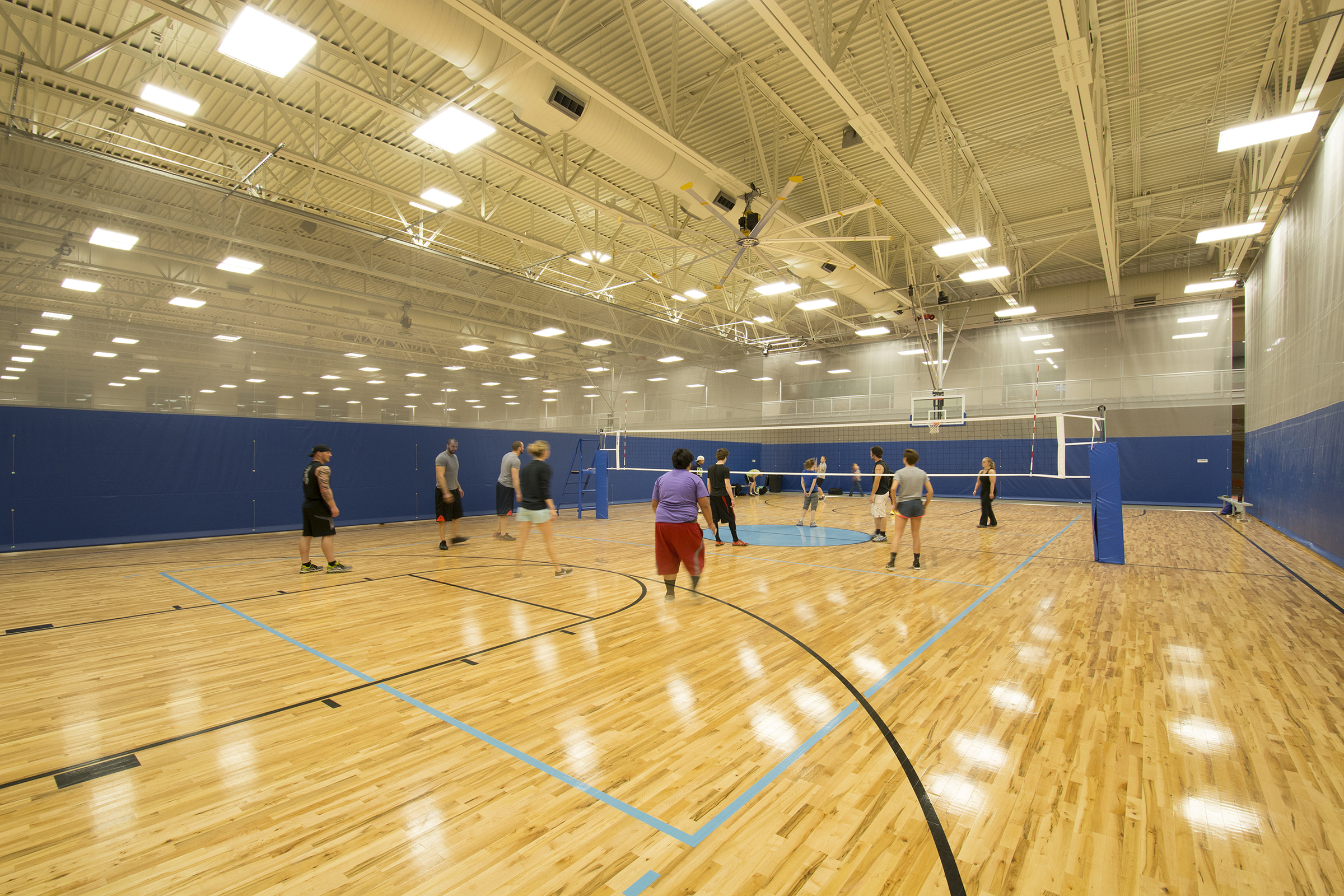 Williston Area Rec Center - basketball court