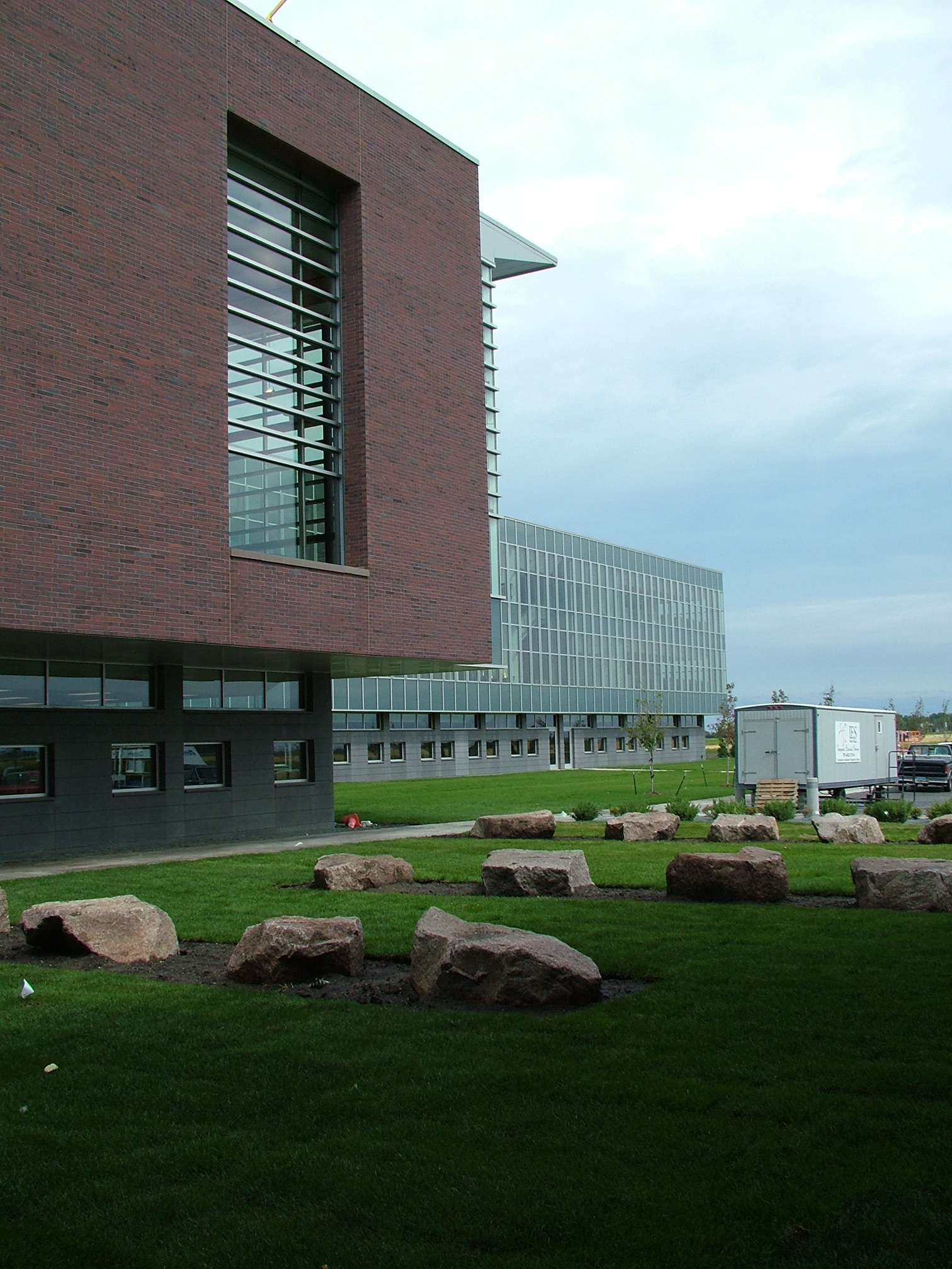 Horizon Middle School - Exterior 1