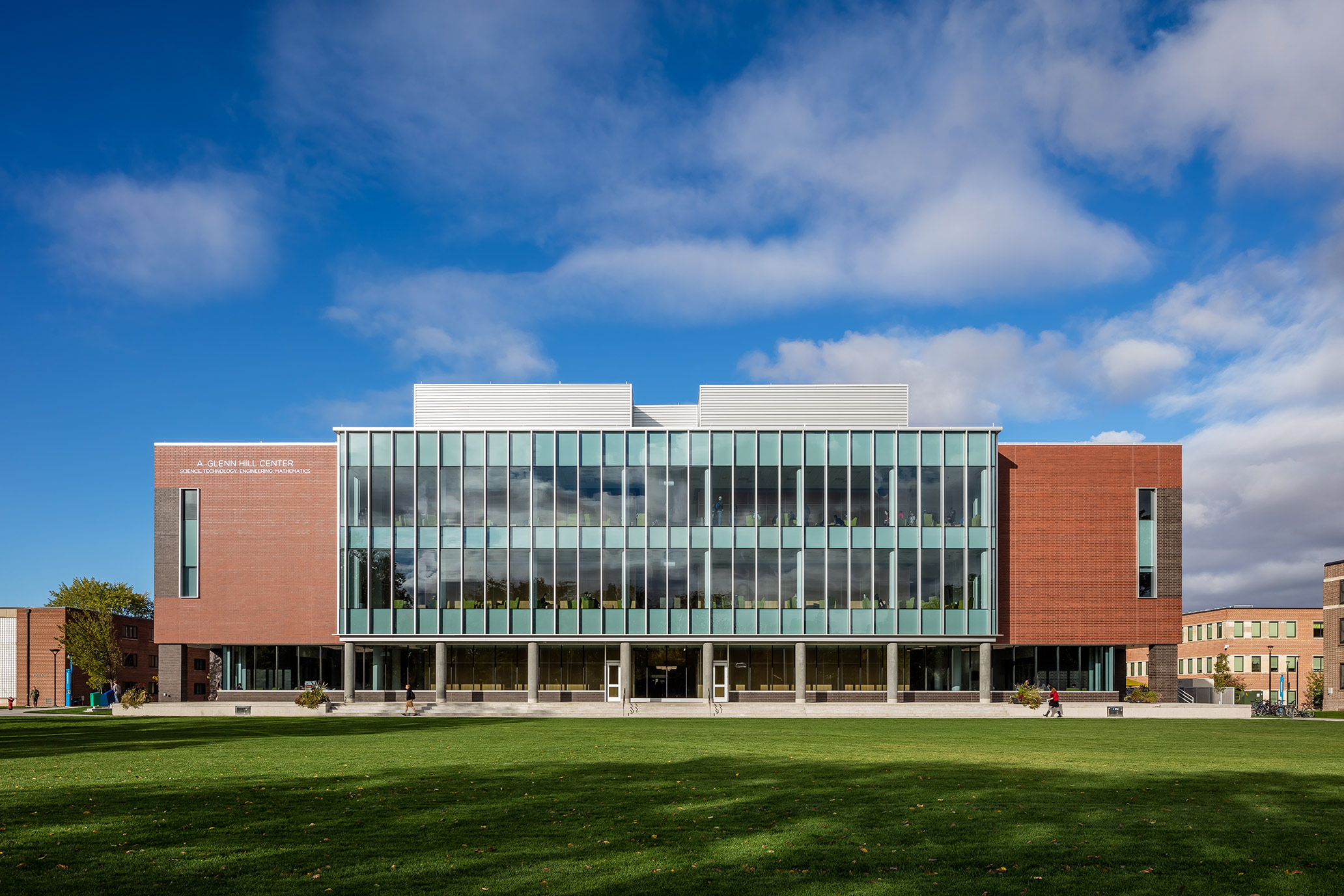 A Glen Hill (STEM) NDSU - Exterior front