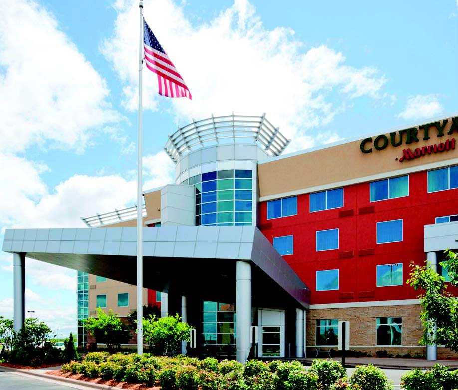 Courtyard by Marriot - Front Exterior