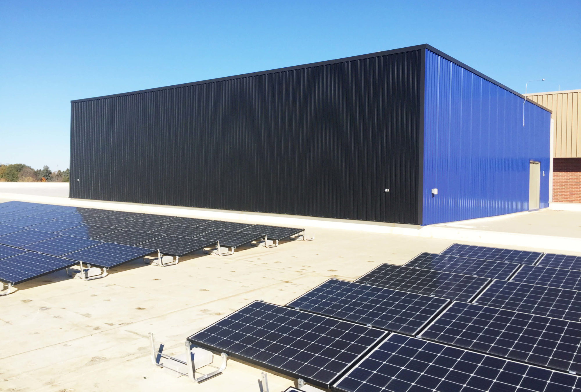 Stanley J. Marshall Center at SDSU - Practice-Gym-Solar-Panels